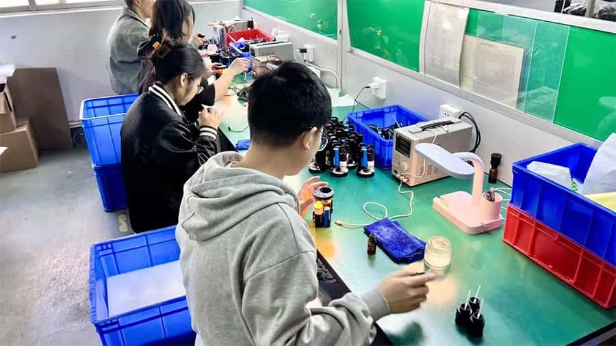 Manufacturing-(3) - Saintdeland Fragrance Manufacturing (3) - Saintdeland Fragrance