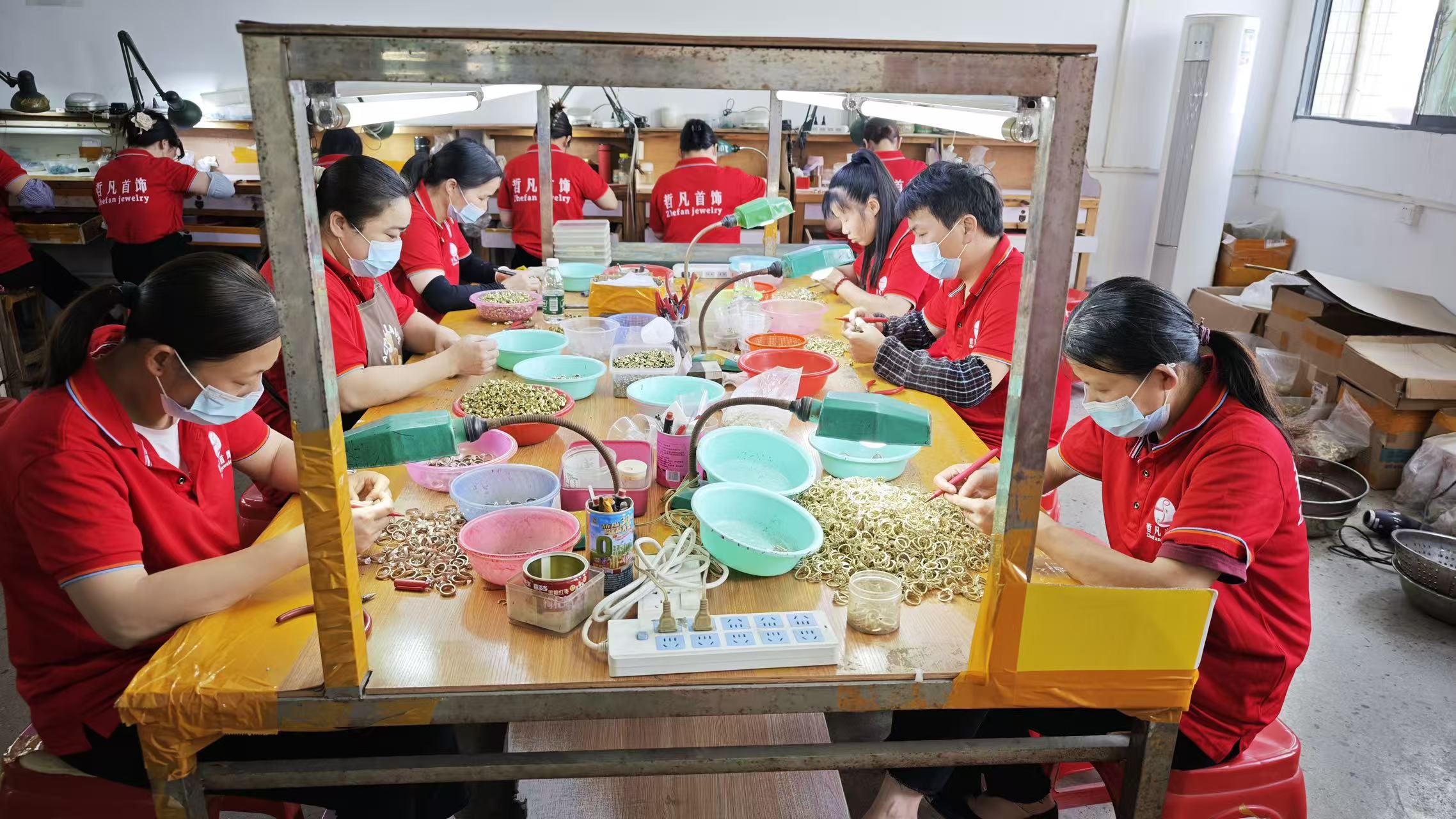 zhefanjewelry factory (11) zhefanjewelry factory (11)