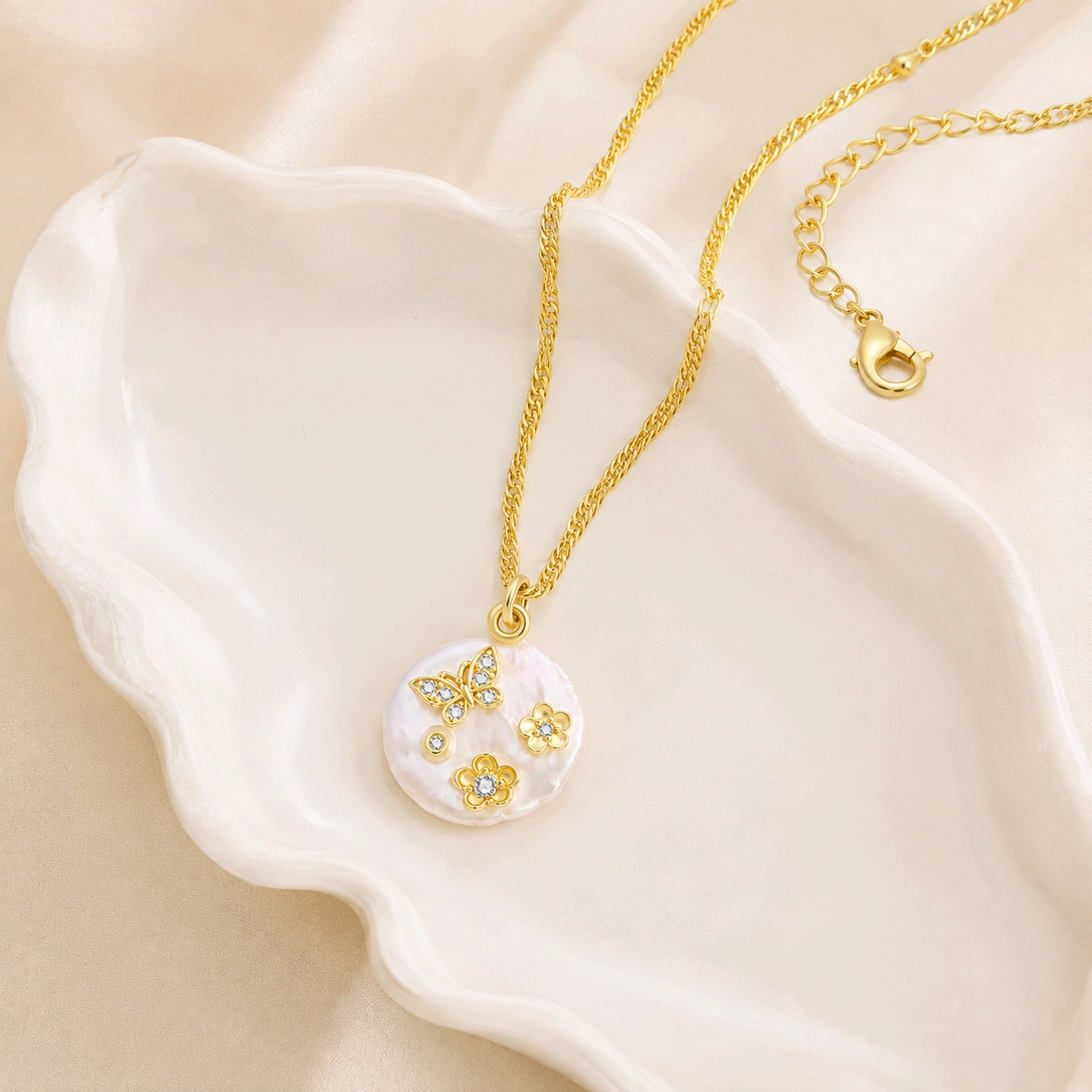 gold-vermeil-pearl-necklace wholesale - Zhefan Jewelry Gold vermeil pearl necklace option developed on a confirmed sterling silver specification - Zhefan Jewelry