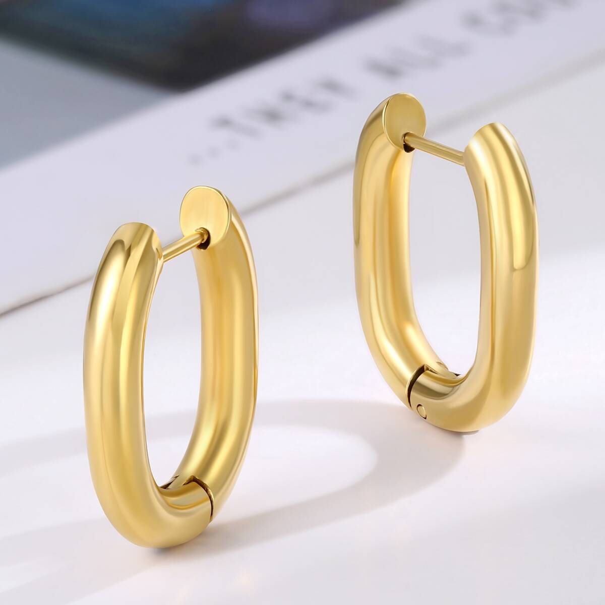 Oval Shape Hugggie Earrings-18K Gold 2