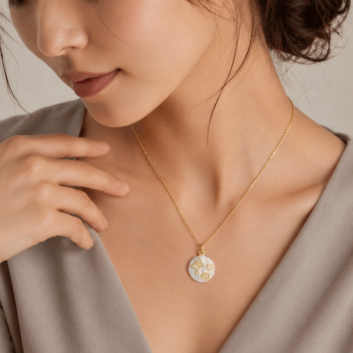 Private label pearl necklace with customizable metal, plating and branded packaging - Zhefan Jewelry
