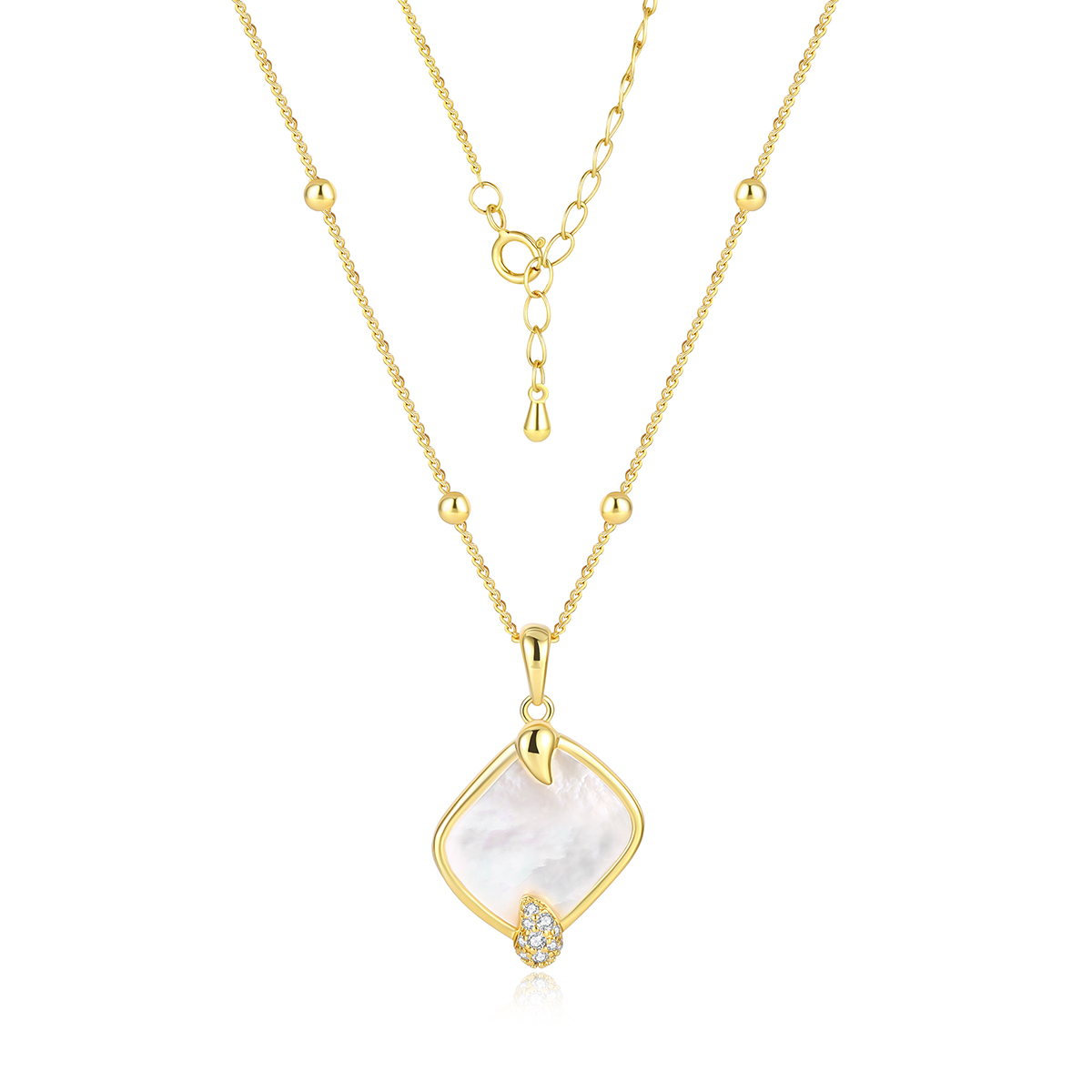 rhombus shaped necklace