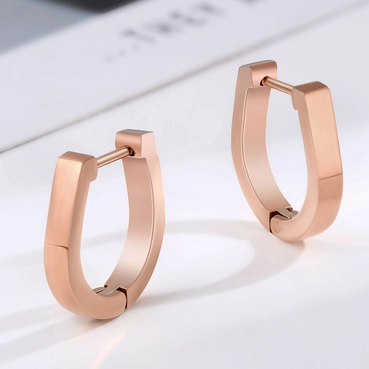 U Shape Geometric Hugggie Earrings - Rose Gold 2 - Zhefan Jewelry