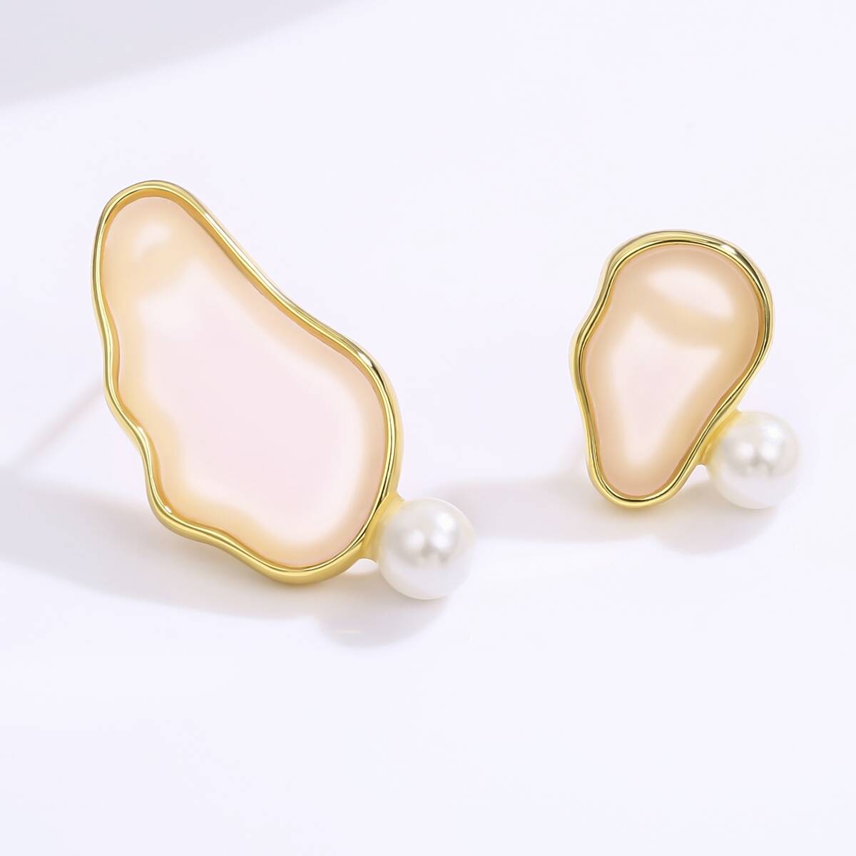Unique Iregular Pearl Stud Earrings 5