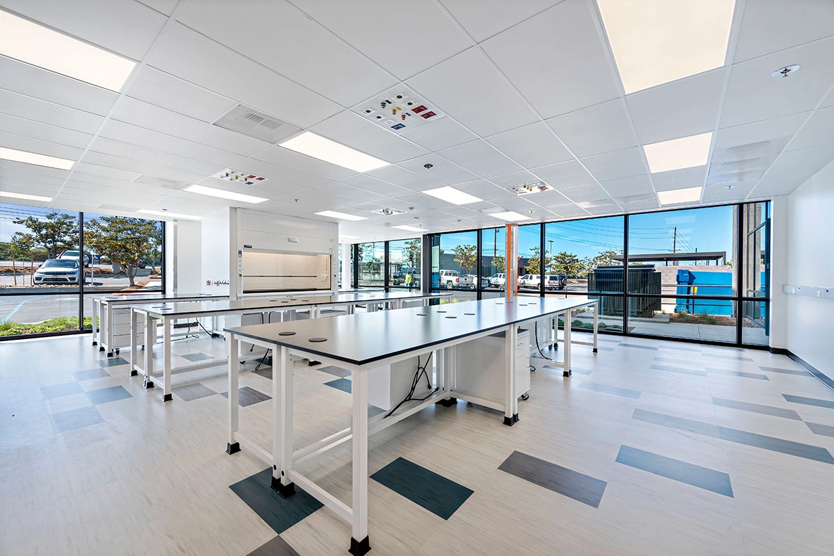 Biological laboratory manufacturer