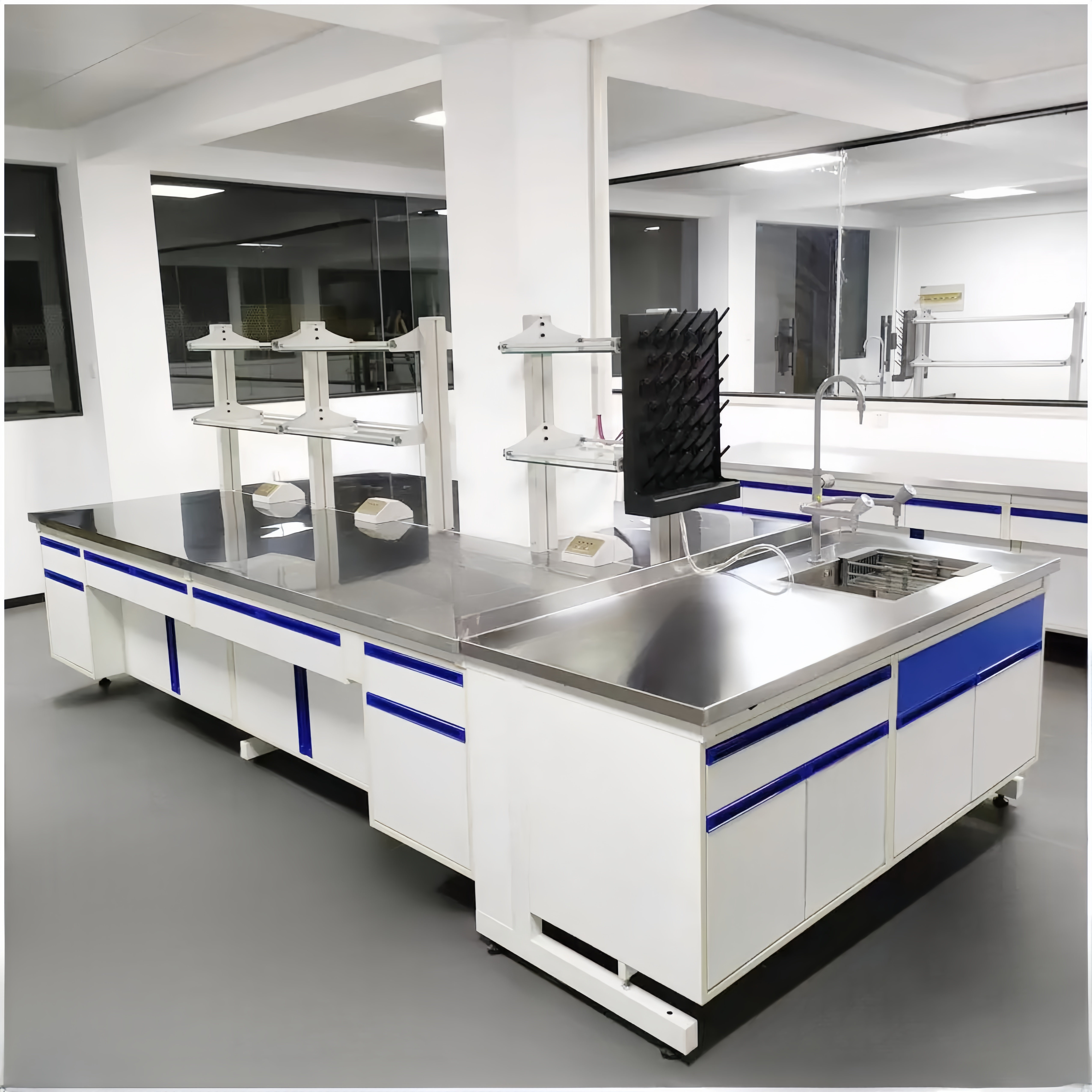 C- frame lab bench how to choose / for HPLC / for seated work