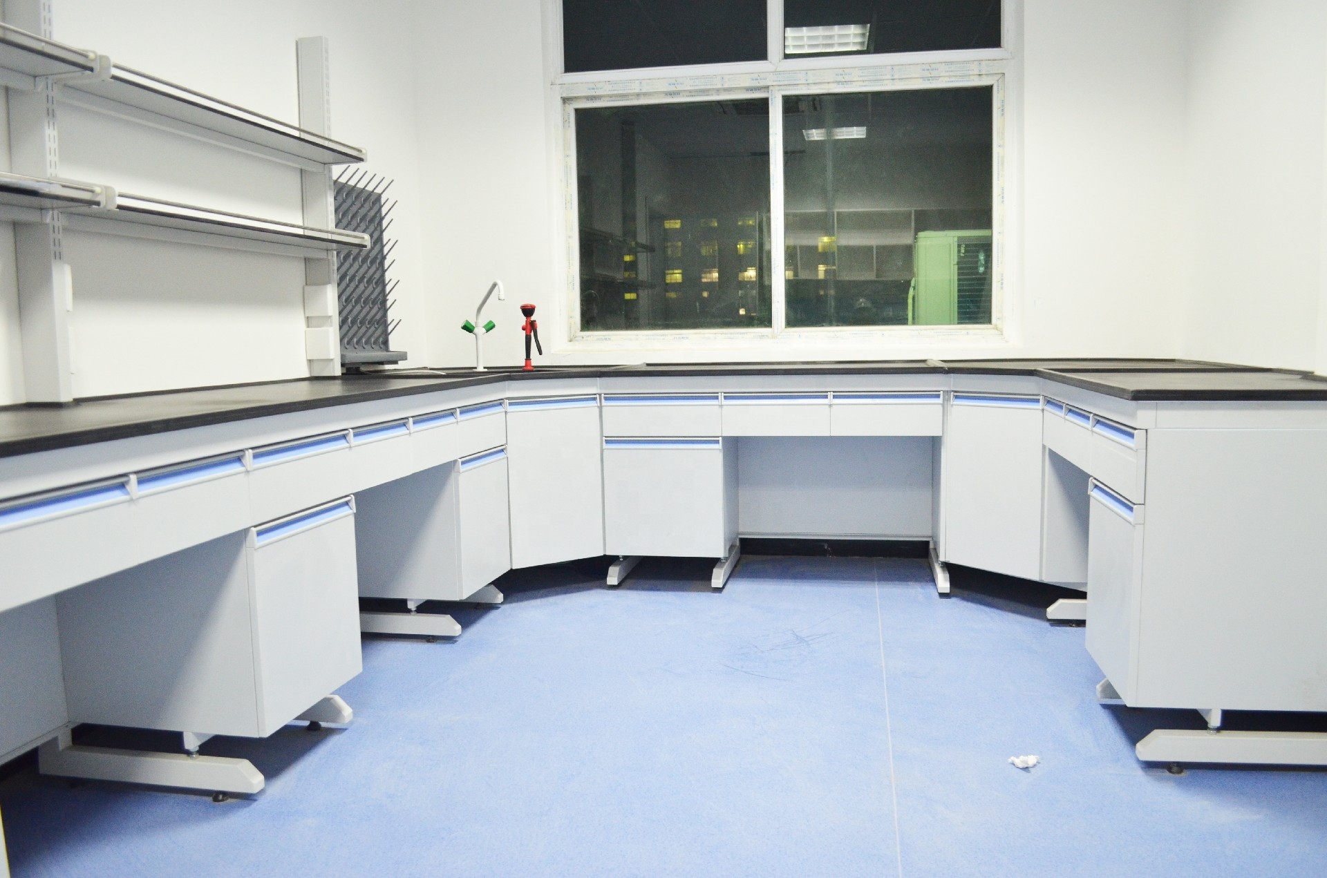 Chile Medical Testing Laboratory Project | Laboratory Furniture & Fume ...