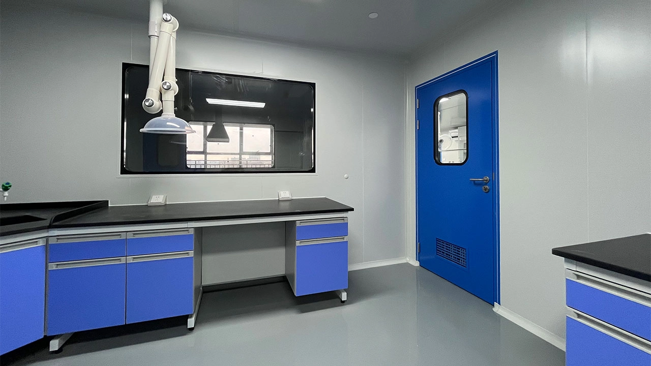 cleanroom-laboratory1