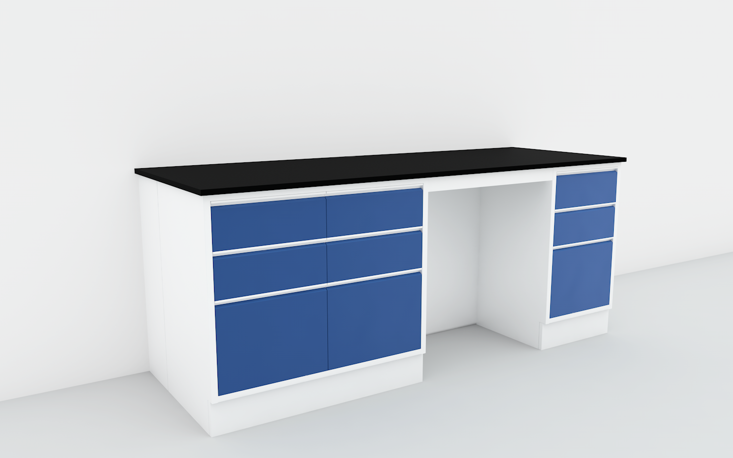 Gabinetes de tres puertas