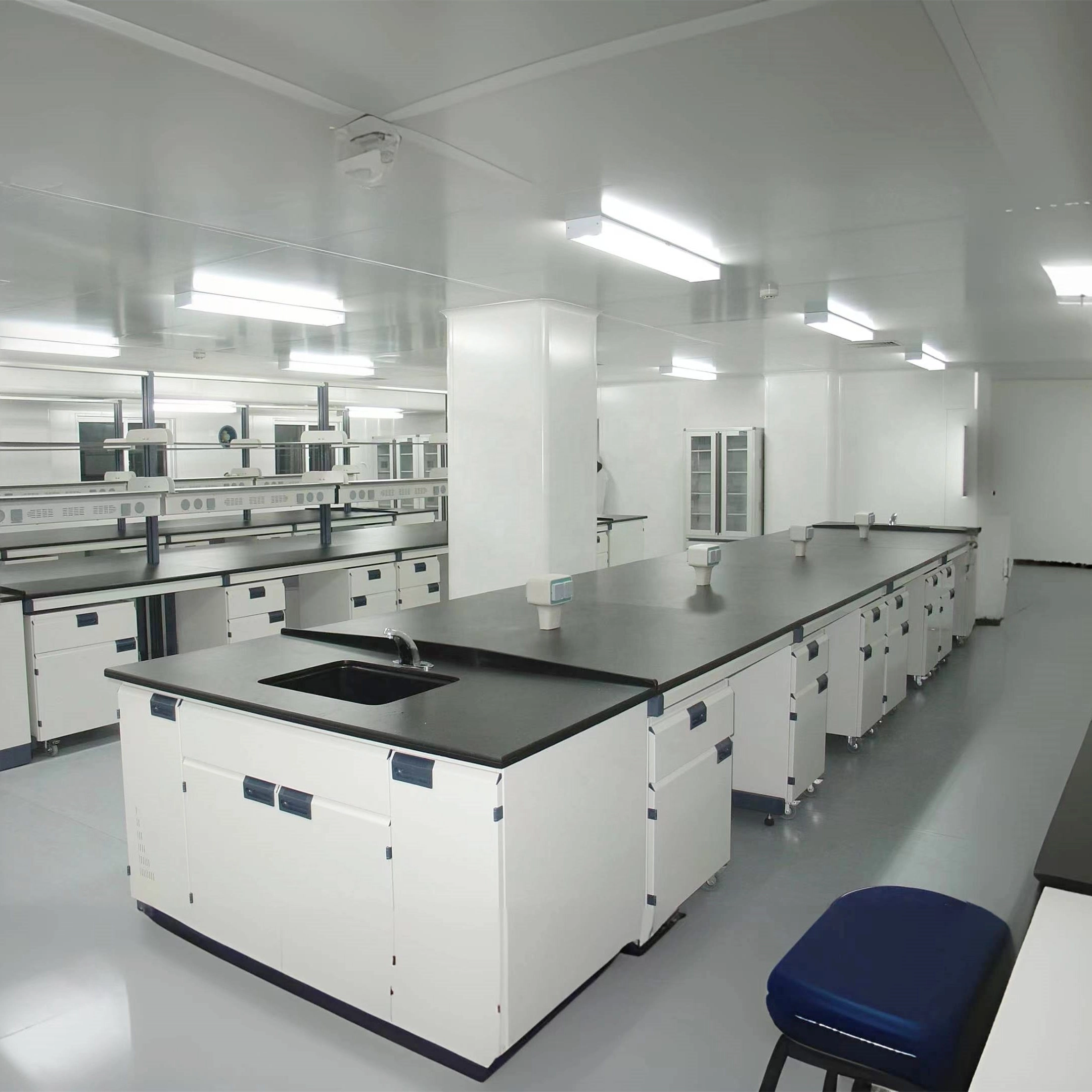 custom cosmetics laboratory solutions