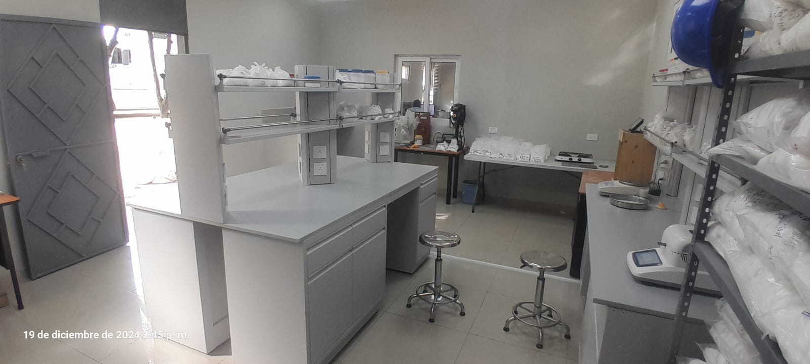 high quality laboratory bench