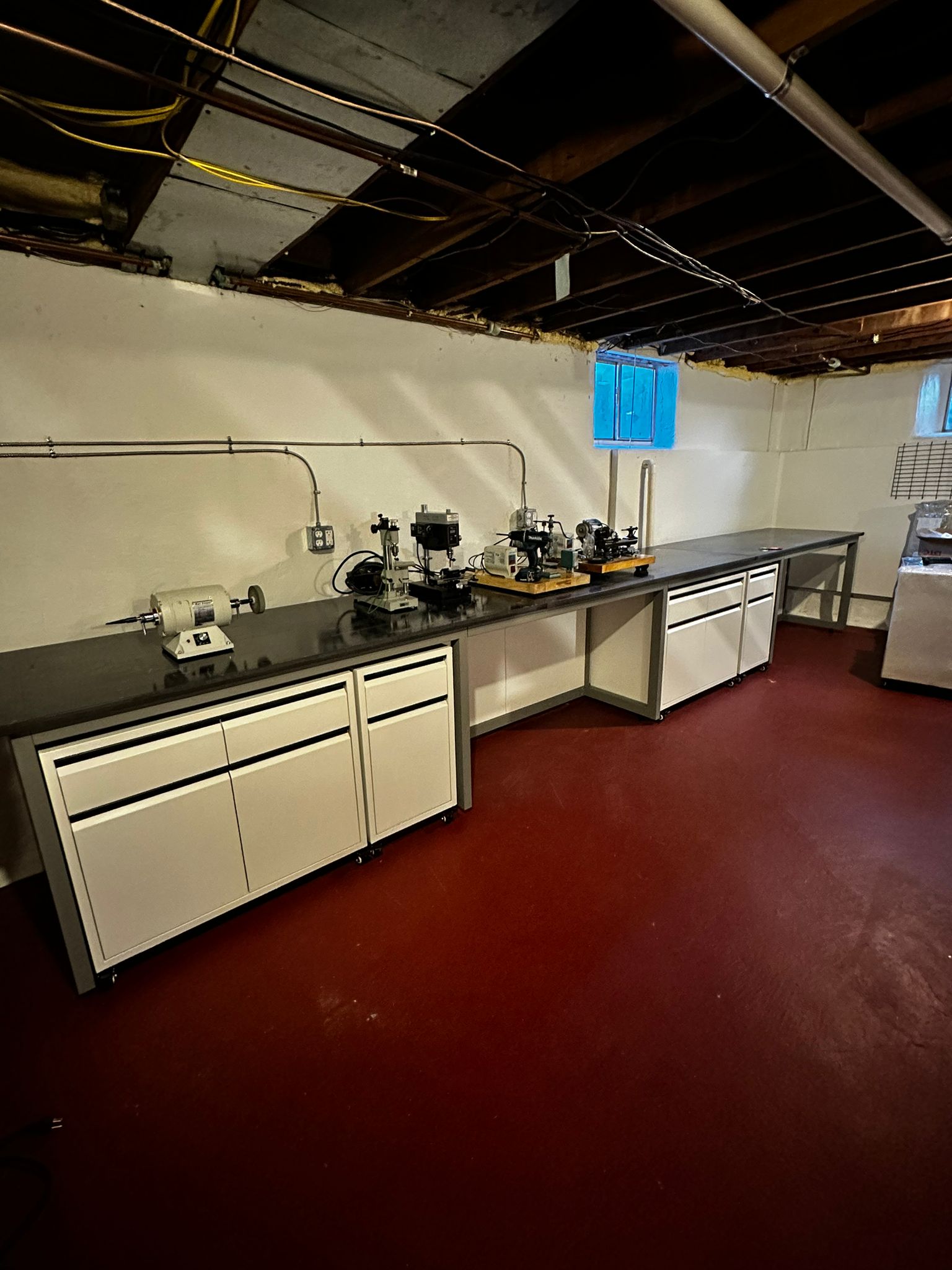 USA Laboratory Furniture Project Case | H-Frame Laboratory Bench with ...