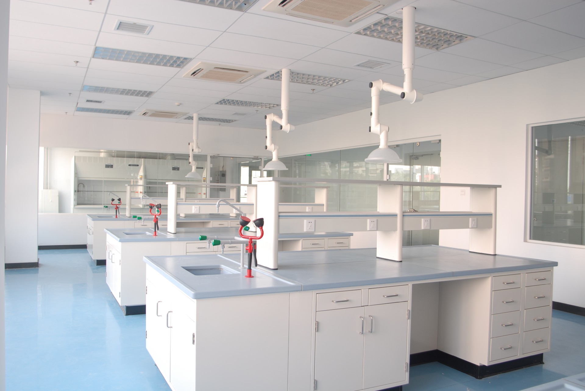 HEPA carbon fume extractor