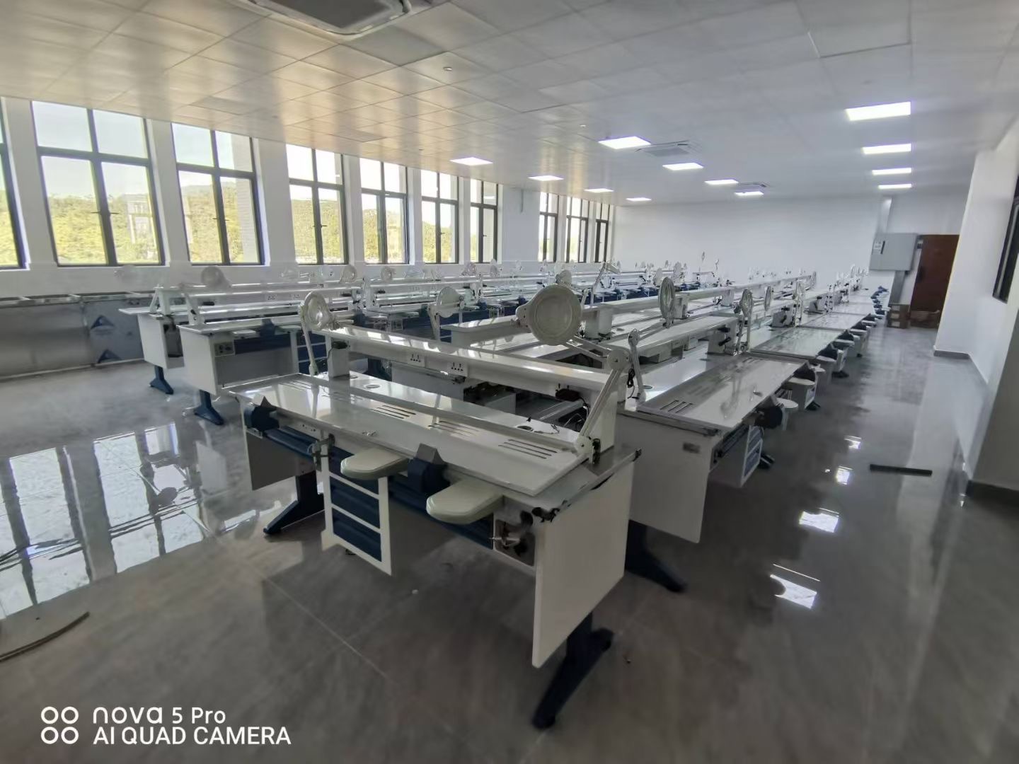 modular dental lab furniture