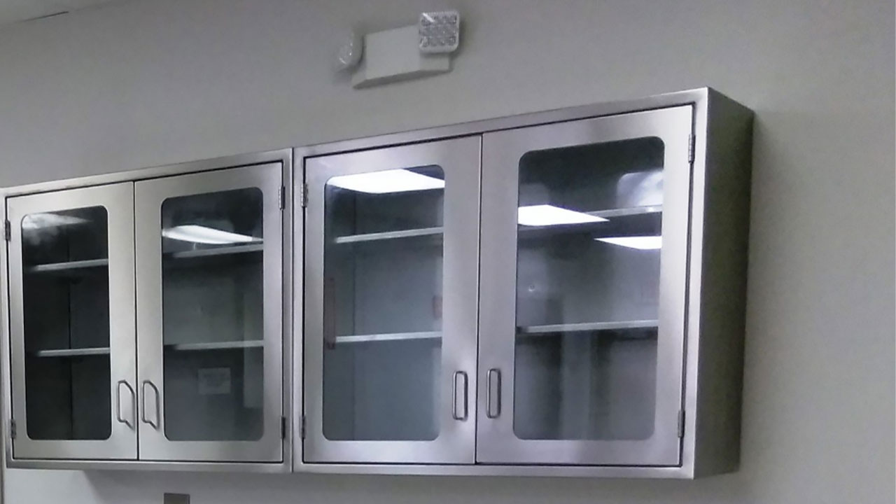 Stainless-Steel-Laboratory-Wall-Cupboards