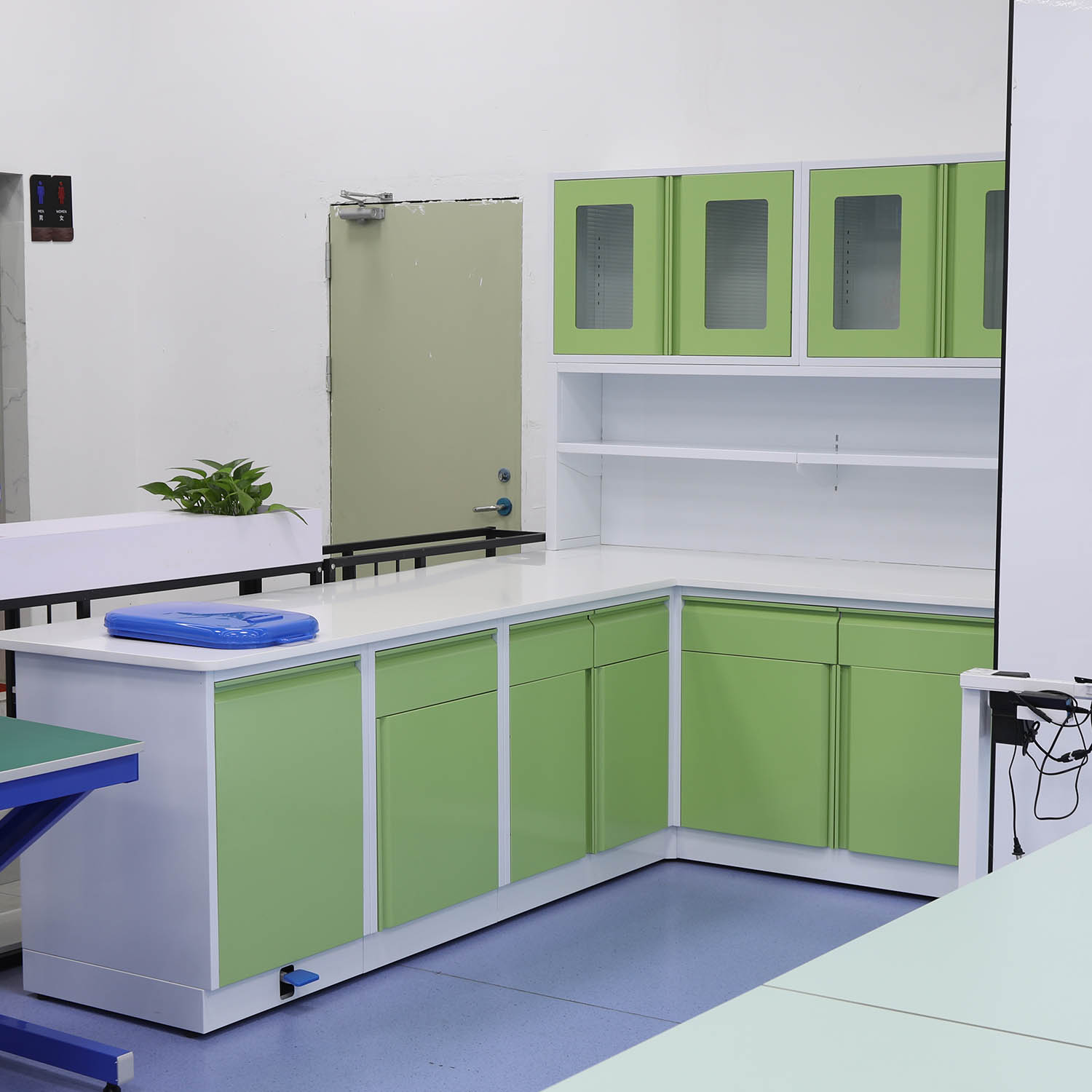 wall laboratory bench with reagent shelf and power outlets, laboratory casework manufacturer
