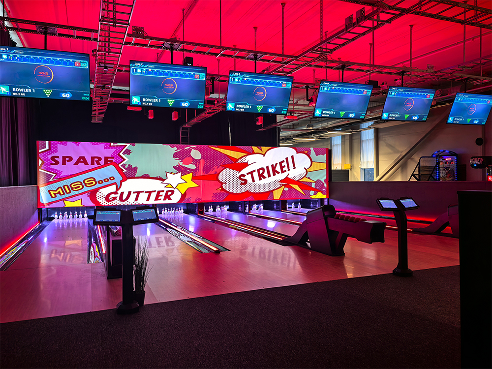 Flying Bowling Flying Bowling
