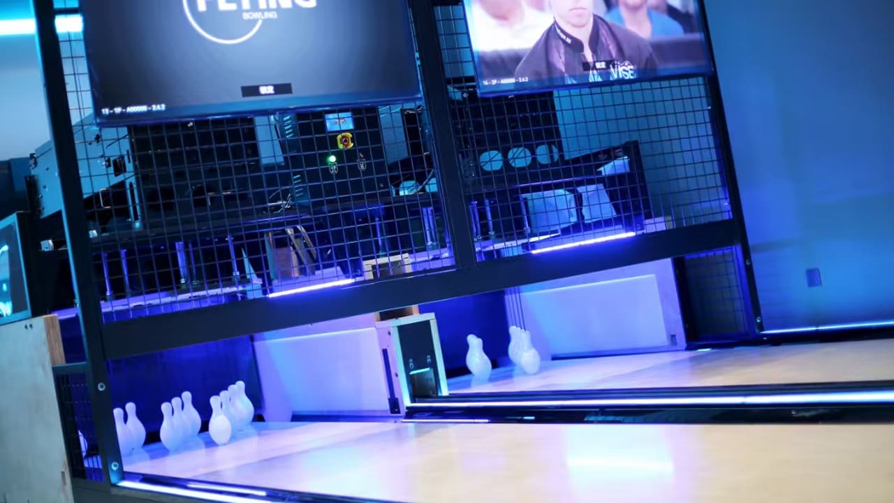 bowling lanes bowling lanes