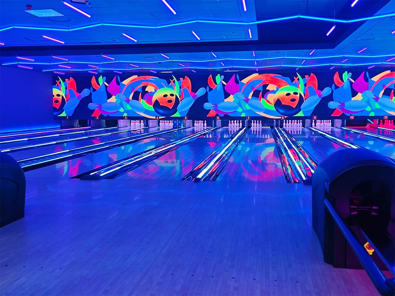 Flying Bowling - bowling manufacturers