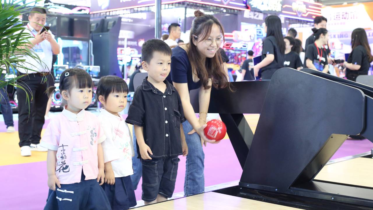 commercial advantages of Duckpin Bowling commercial advantages of Duckpin Bowling