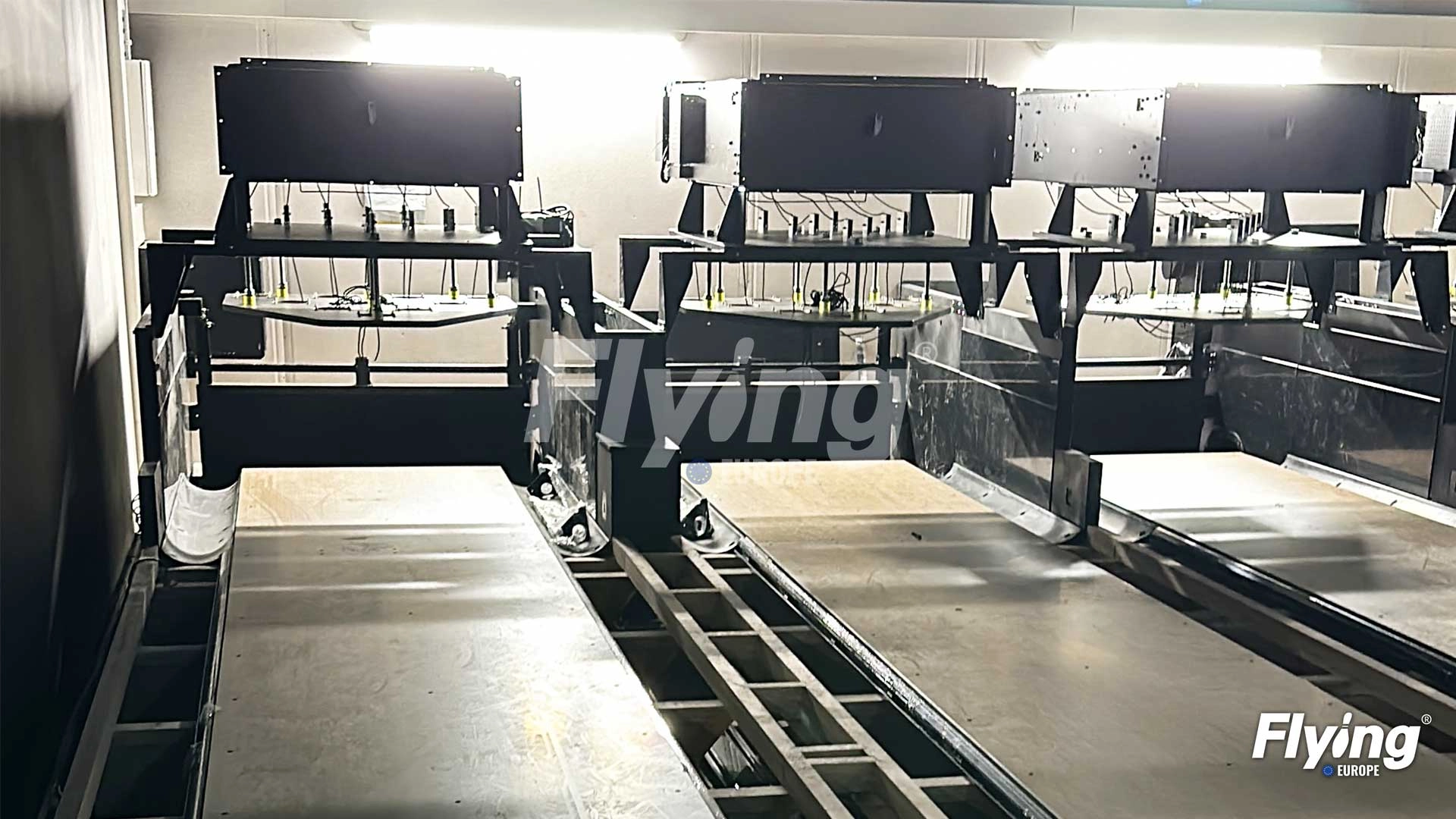 Flying Bowling - The-Hangout4 Flying Bowling - The-Hangout4