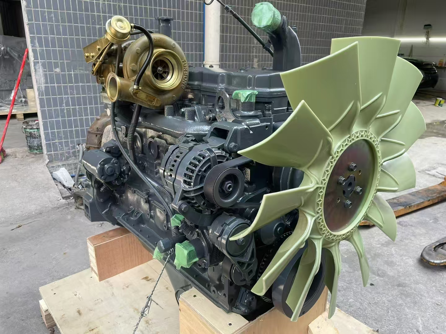 6D107E-1engine (6)
