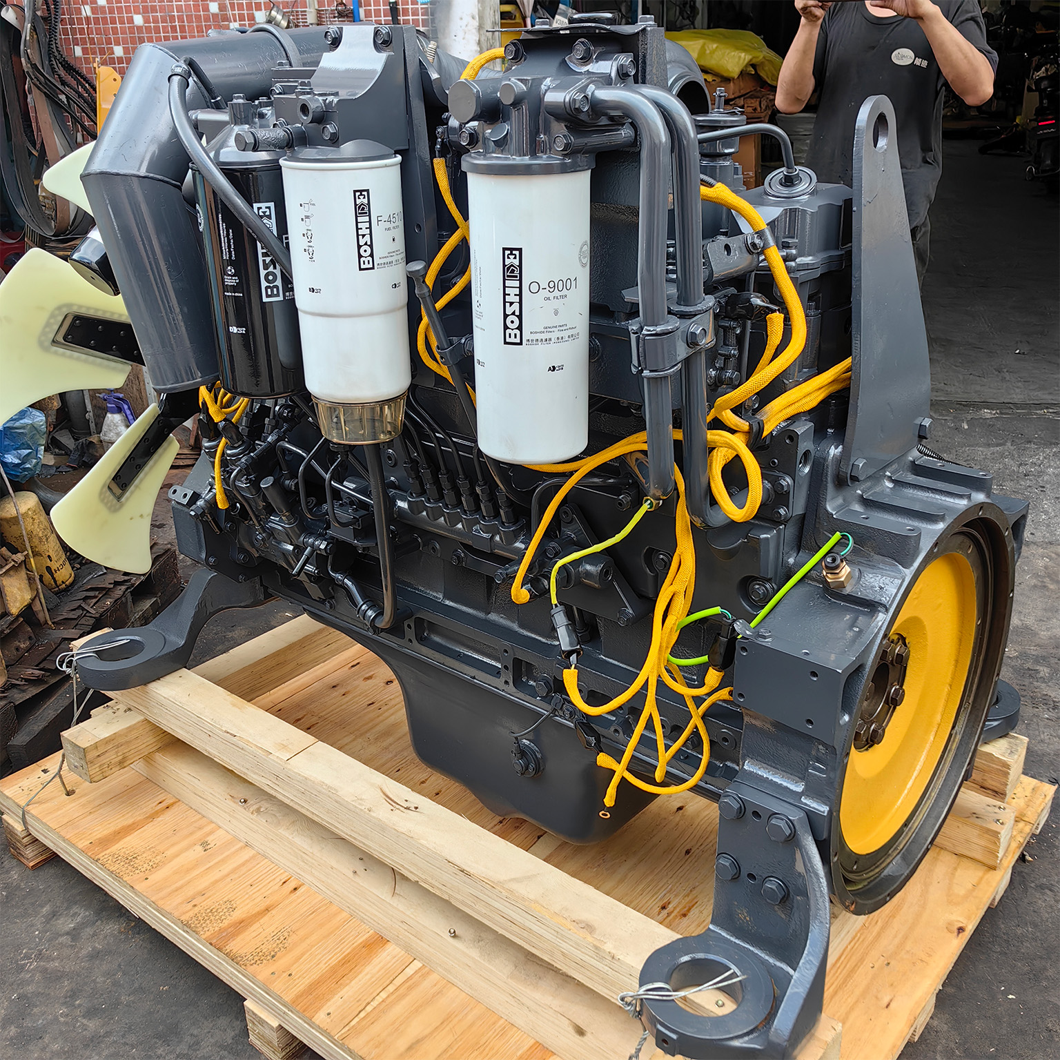 6D125E-3Engine assembly (2)