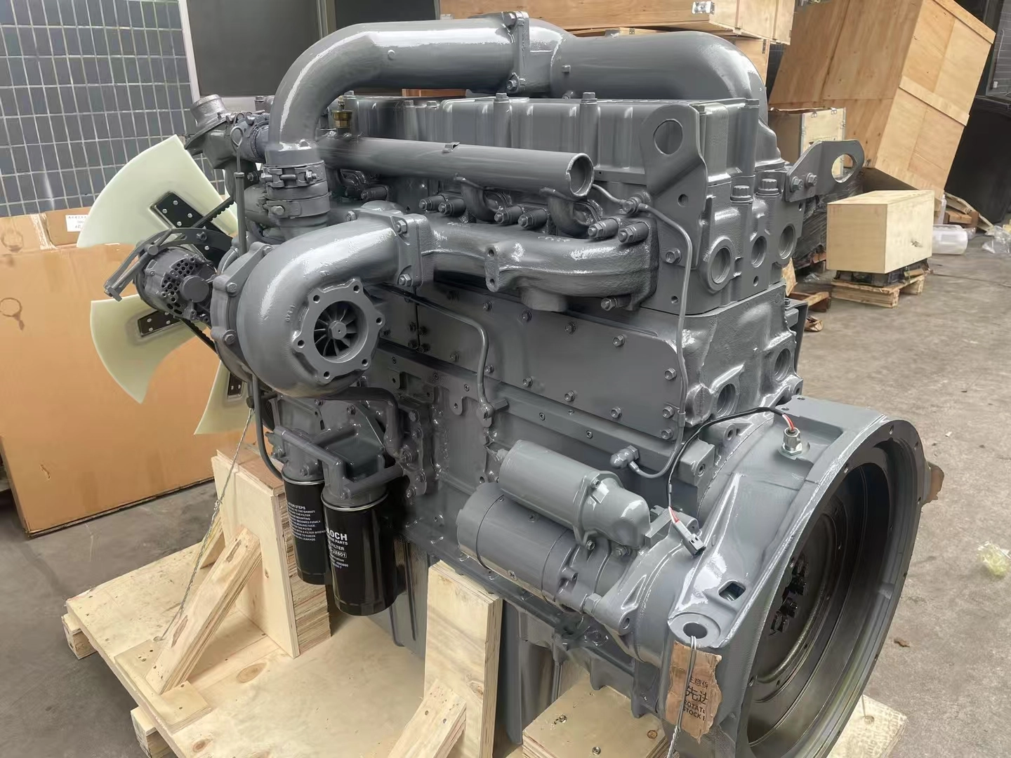 EX450-5 6RB1发动机总成 (1) EX450-5 6RB1发动机总成 (1)