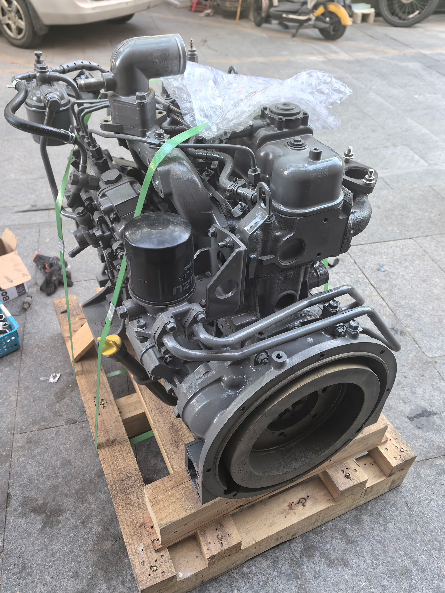 4JB1 engine (2)