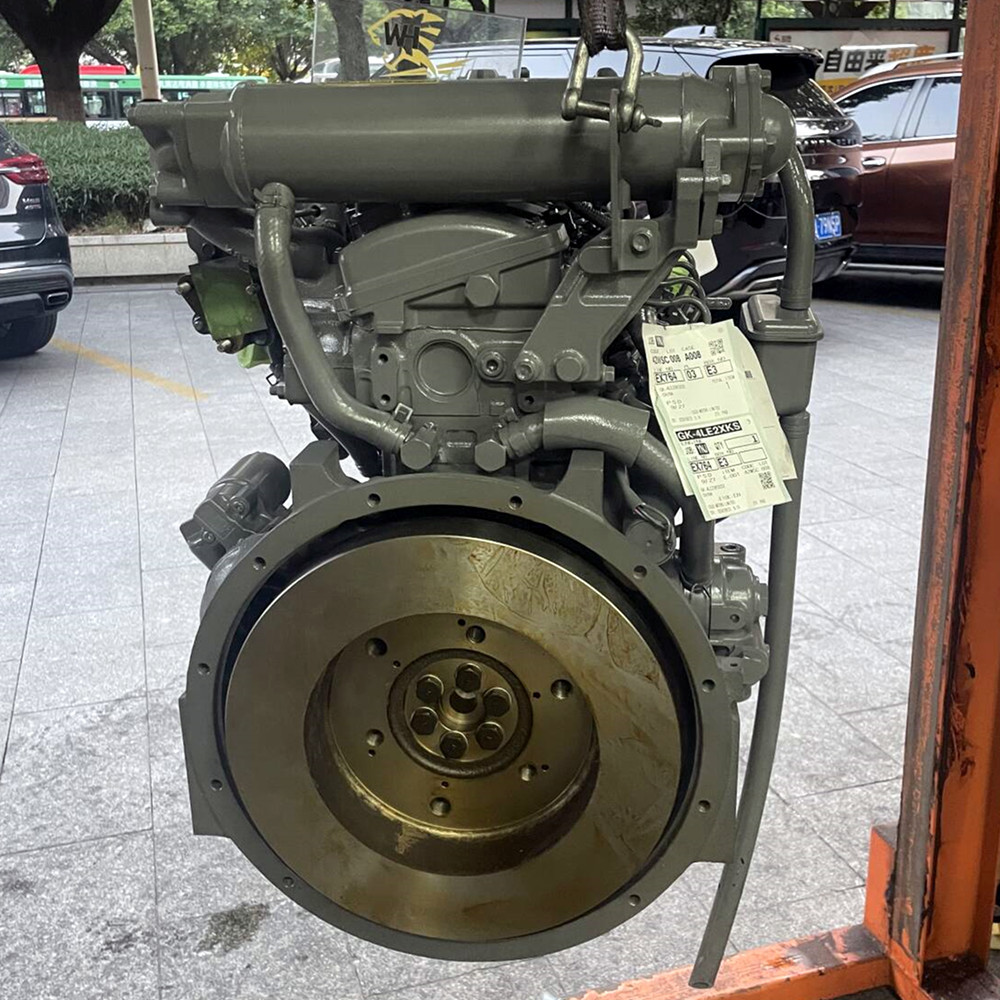 4LE2 engine (6)