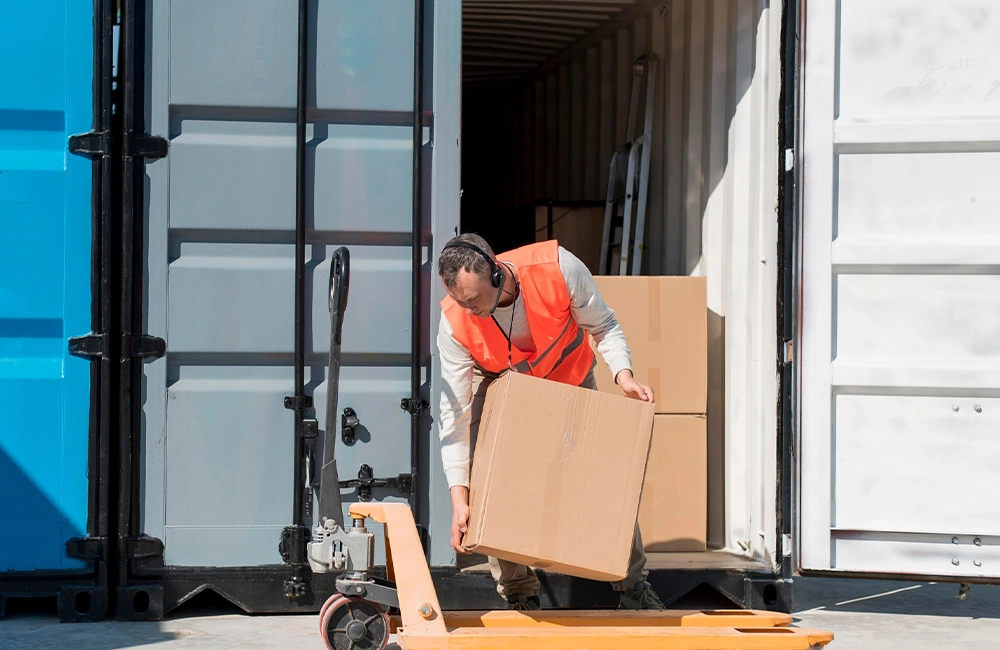 Delivery-&-Support Delivery & Support