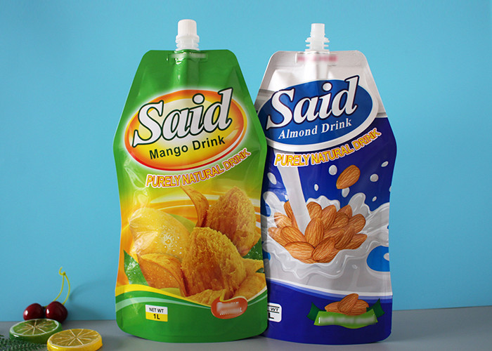 ps31177787-emballage_jus_lait_sacs_à_bec_verseur_liquide_de_8_6_mm ps31177787-emballage_jus_lait_sacs_à_bec_verseur_liquide_de_8_6_mm