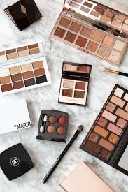 Eyeshadow Eyeshadow