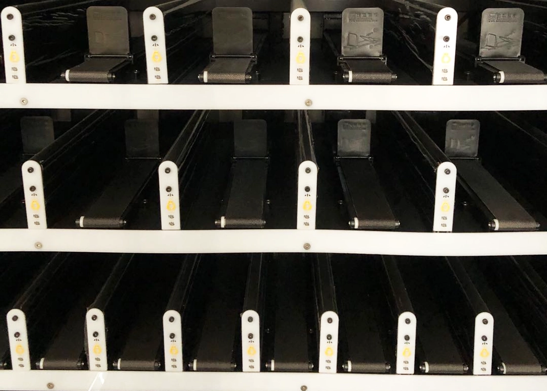 Hot-Food-Vending-Machine-5 Hot Food Vending Machine-5