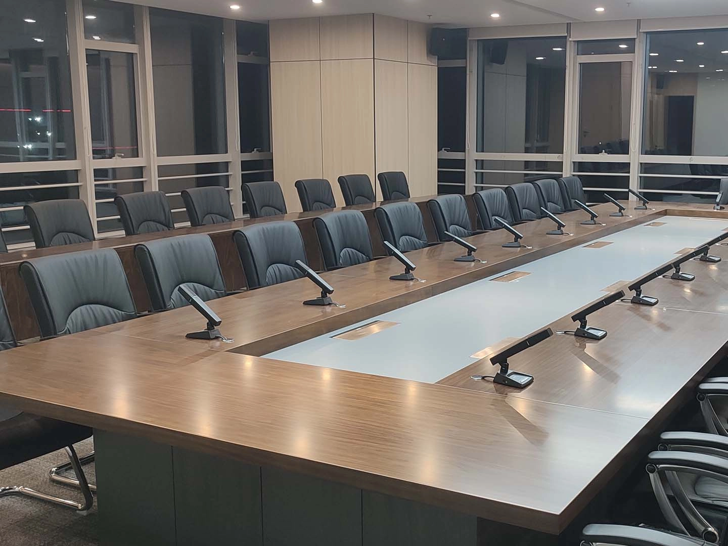 Star-Hotel-Meeting-Room-Office-Supplies-Customization. Star Hotel Meeting Room Office Supplies Customization.