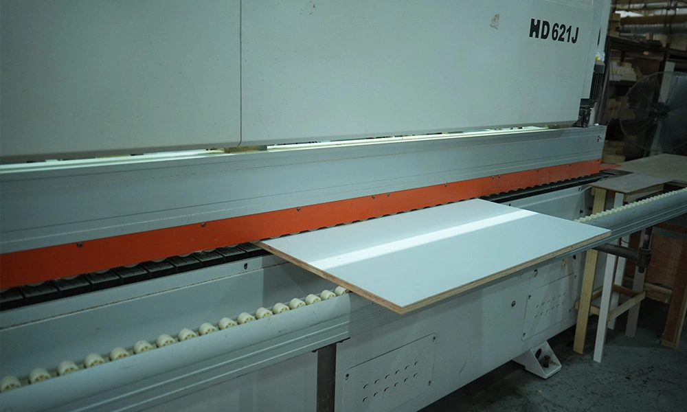 Edge-banding-machine Edge banding machine