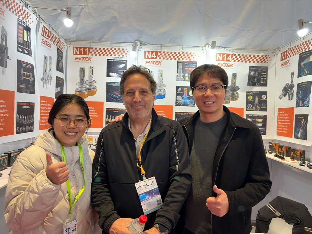 exhibition-photo2 exhibition-photo2