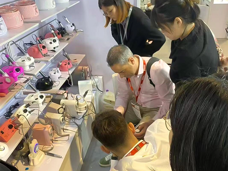 2025Cosmoprof Asia-French - LOVE CRAZY