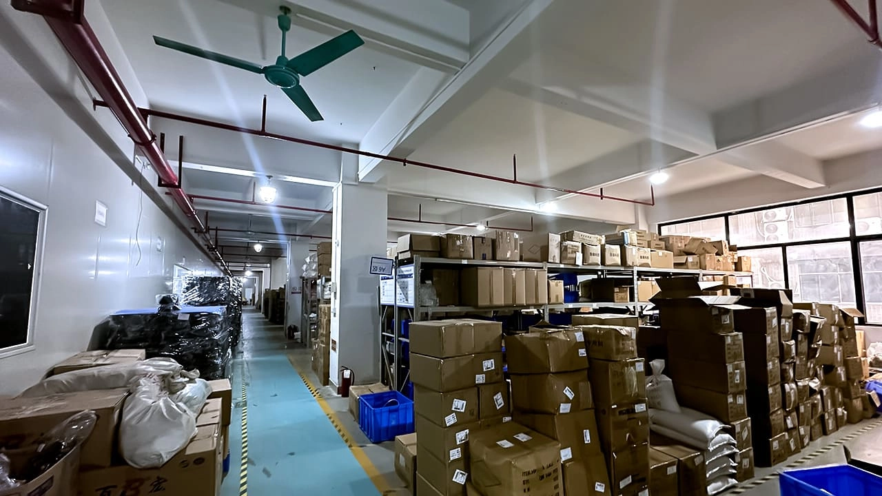 storehouse - LOVE CRAZY