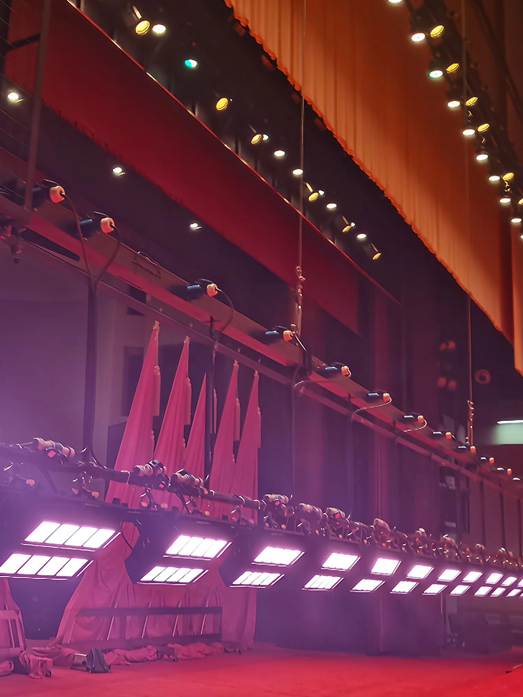 Theatre-&-Stage - LEEMC Stage Lighting