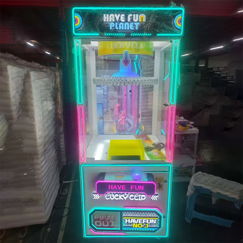 arcade prize machine - DINIBAO 畅玩壹号夹子机 Have Fun Planet实物图1 - DINIBAO