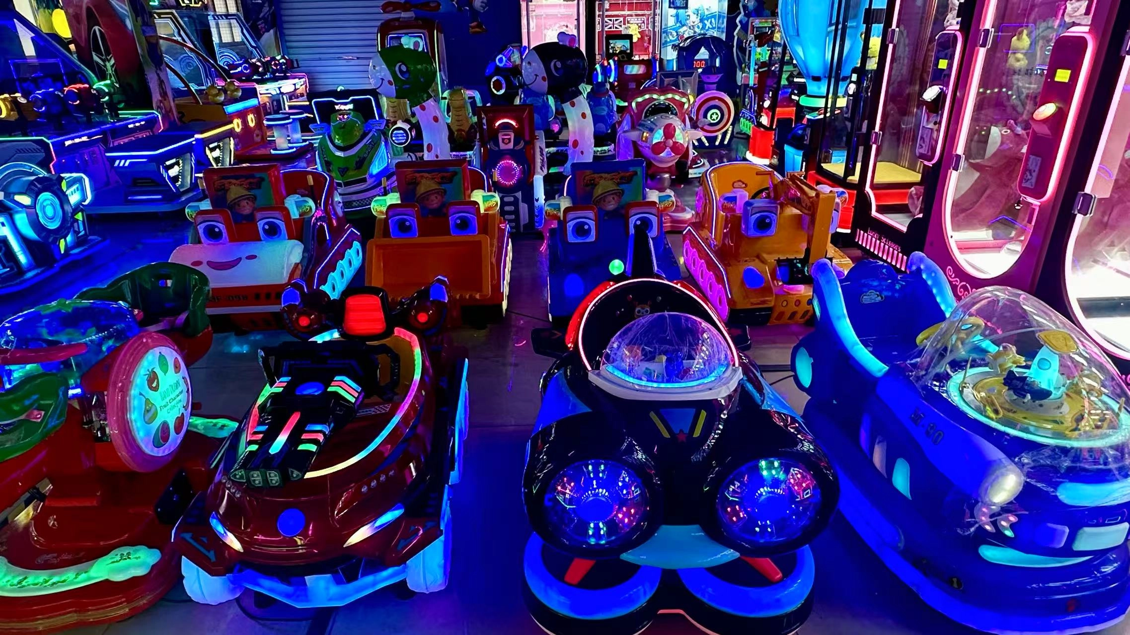 Dinibao arcade showroom - DINIBAO