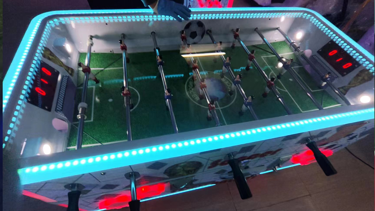 football arcade machine (2)