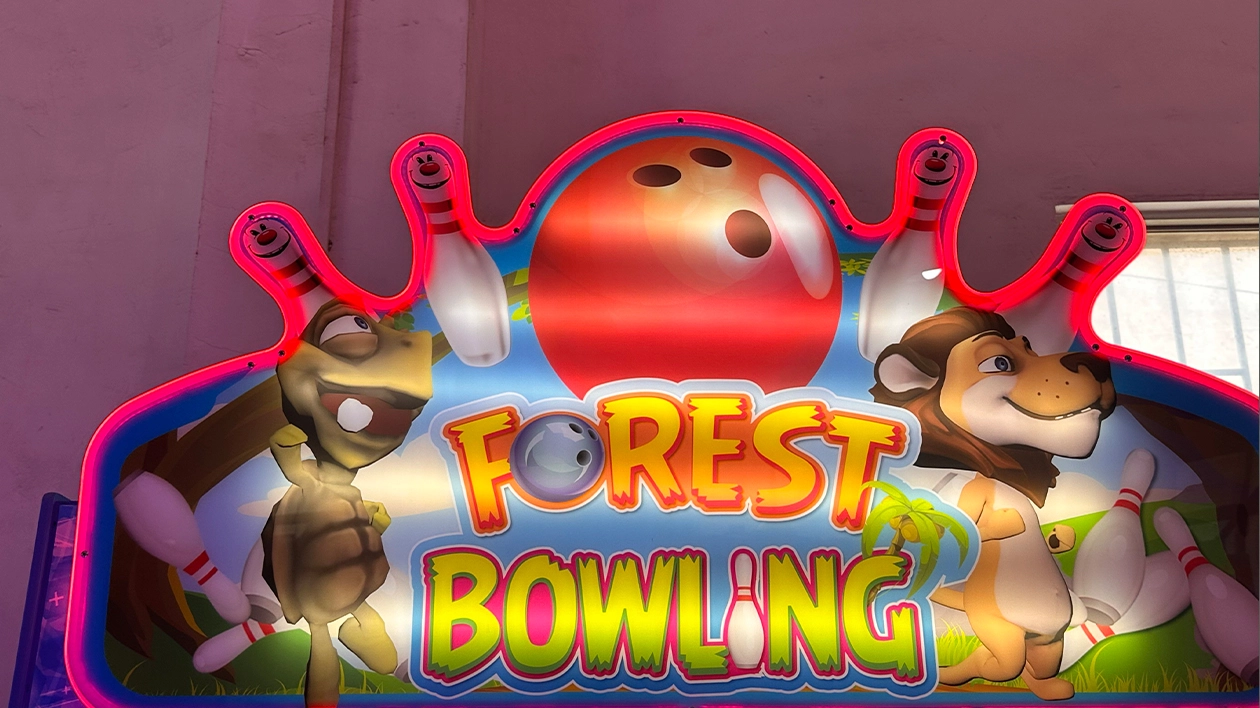 interactive-bowling-game - DINIBAO interactive bowling game - DINIBAO