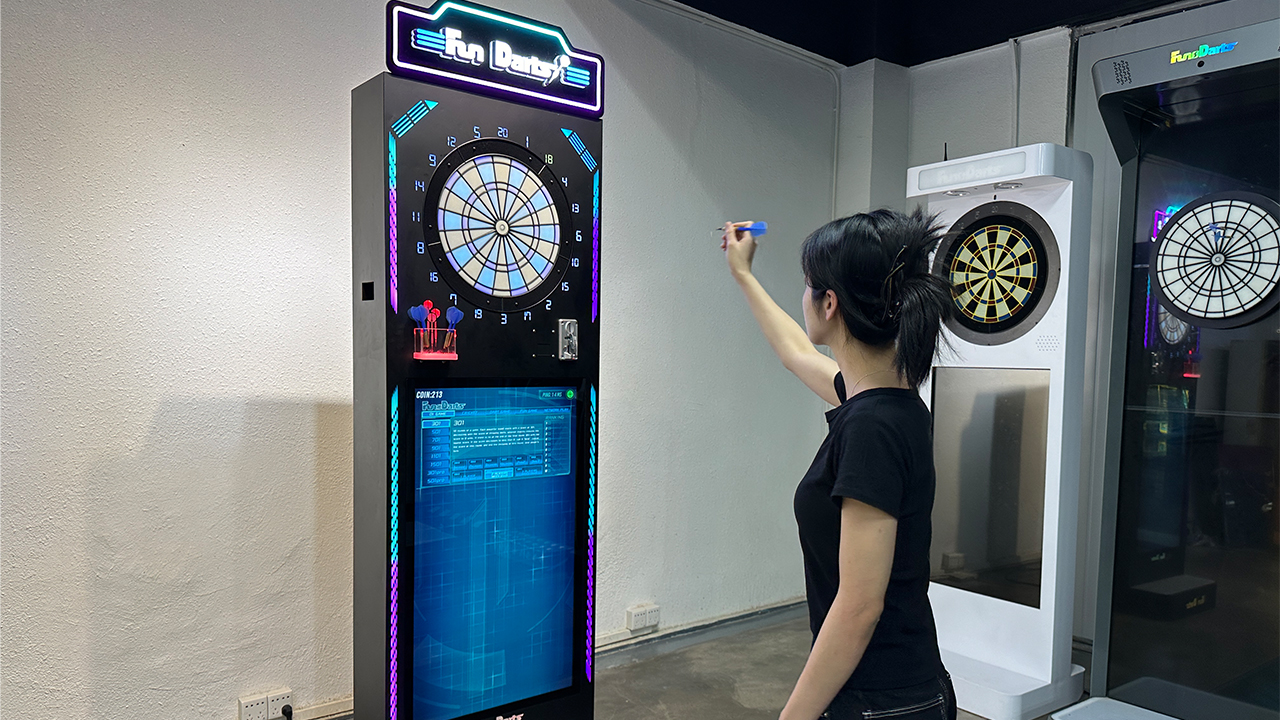 Darts Machine Max
