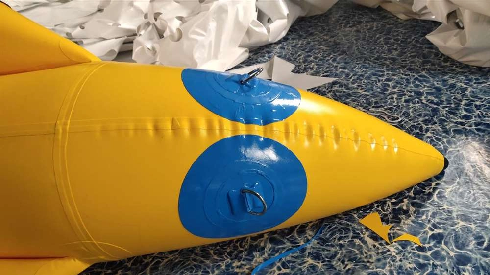 inflatable banana boat -9