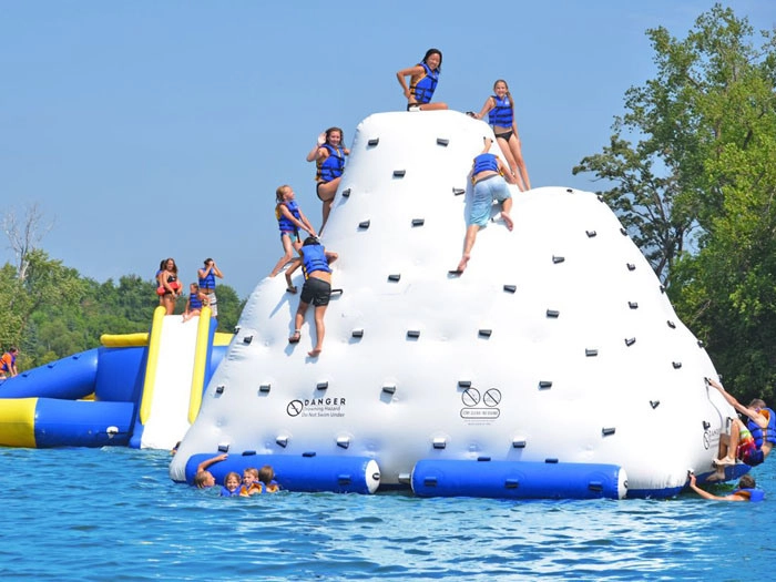 inflatable water iceberg (2)