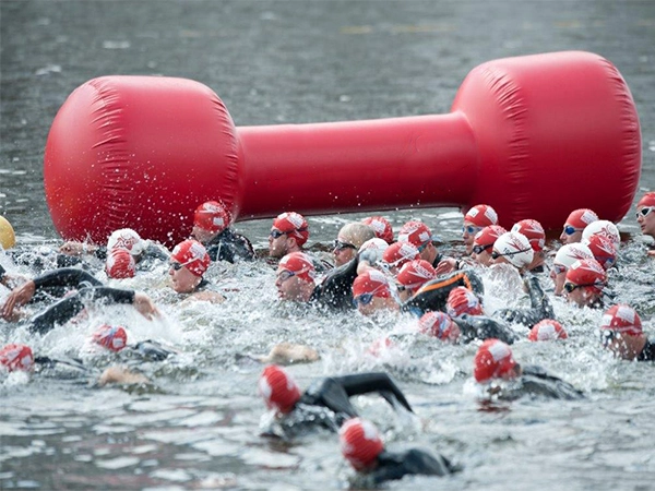 Boje zum Schwimmen (2)