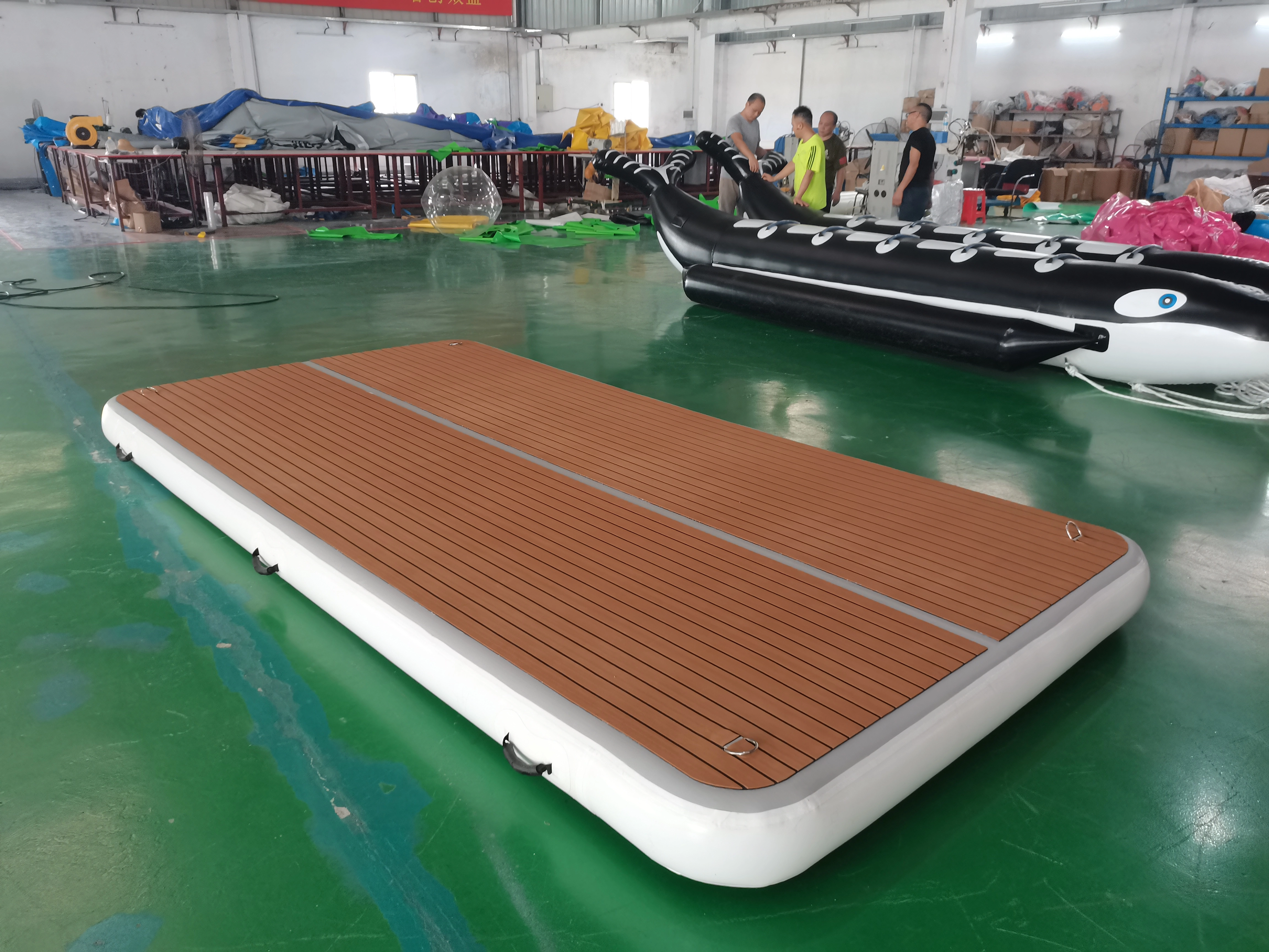 inflatable dock platform