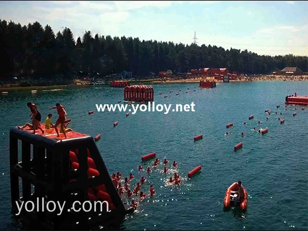 Inflatable Water Obstacle Course Challenge For Train Swimming (2)